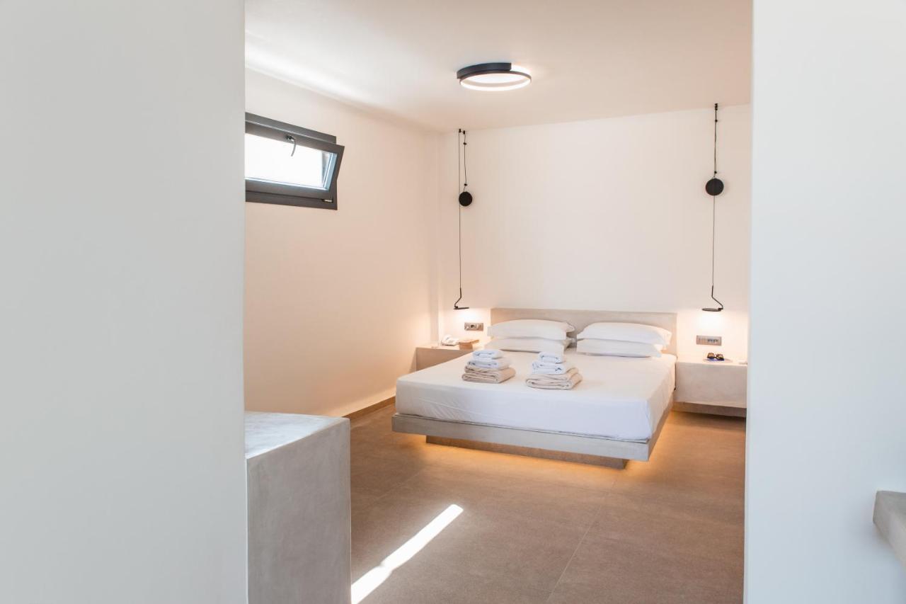 North Wind Luxury Suites イア エクステリア 写真