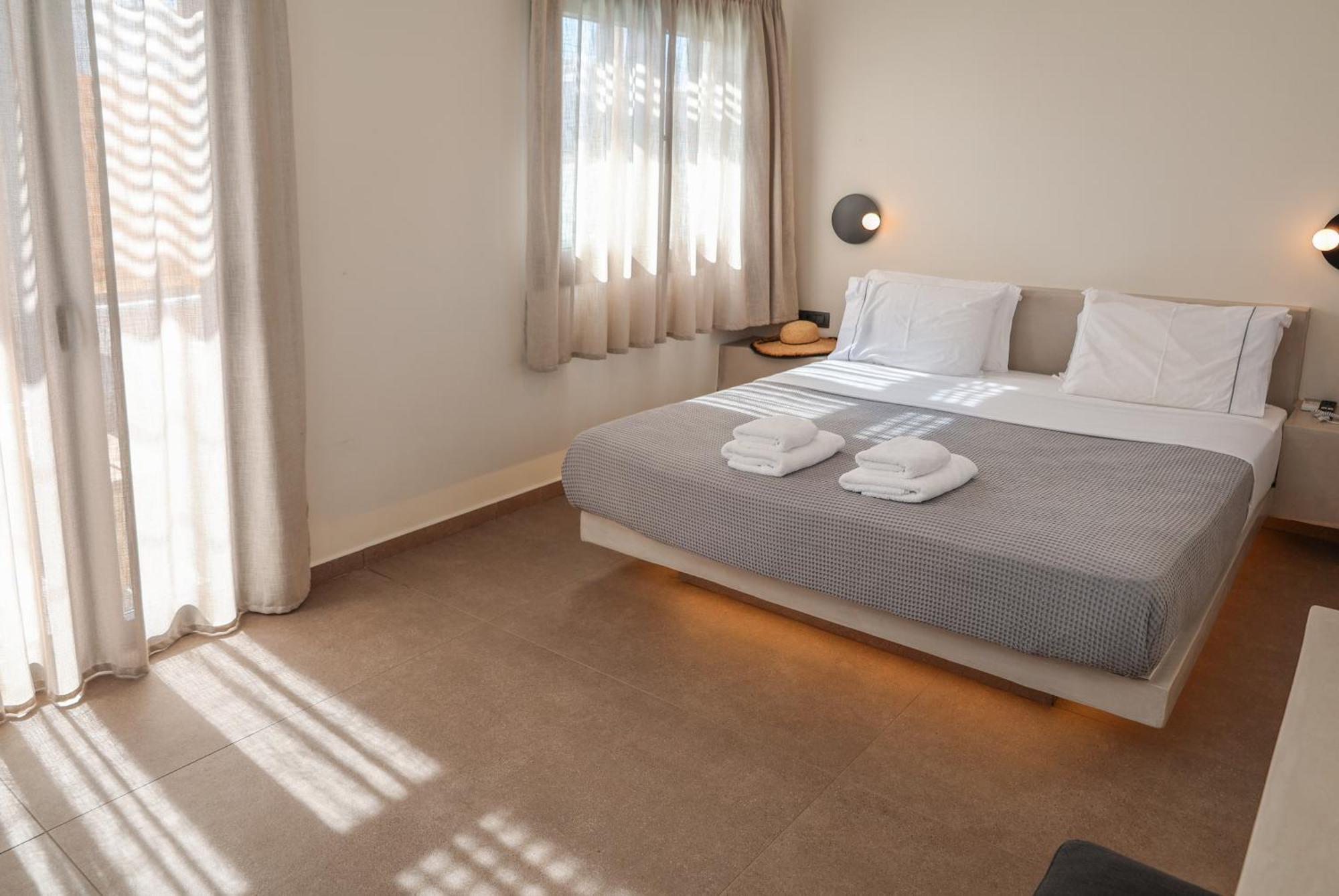 North Wind Luxury Suites イア エクステリア 写真
